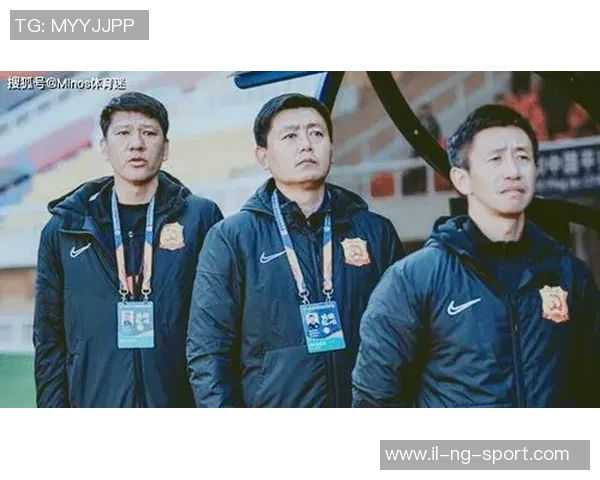 足球迷为什么热爱这项运动背后的情感与文化探讨